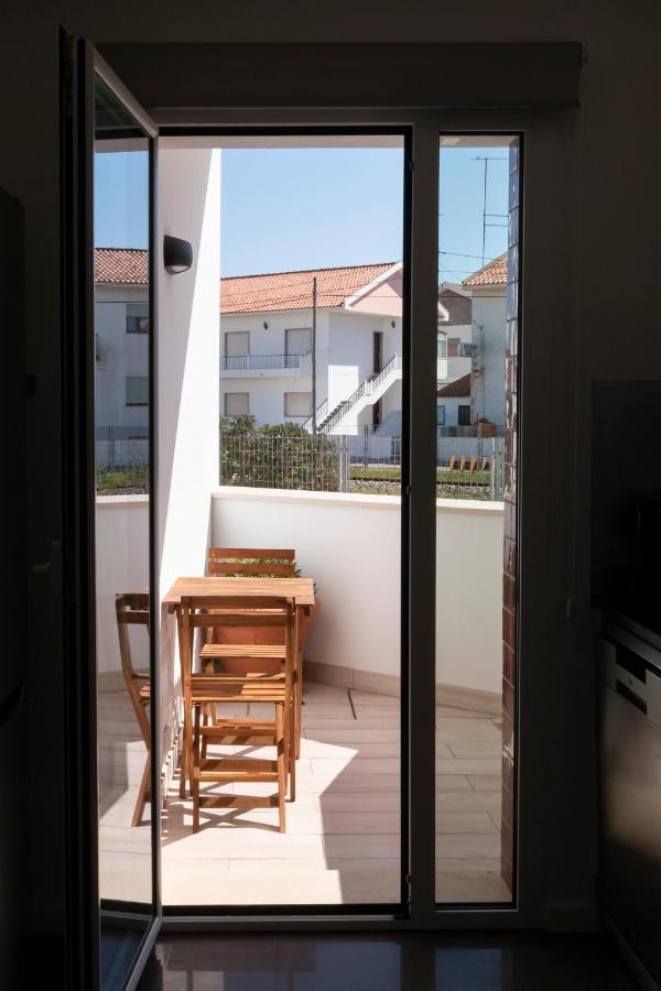 Casa Dos Terracos Apartamentos São Martinho do Porto Eksteriør bilde