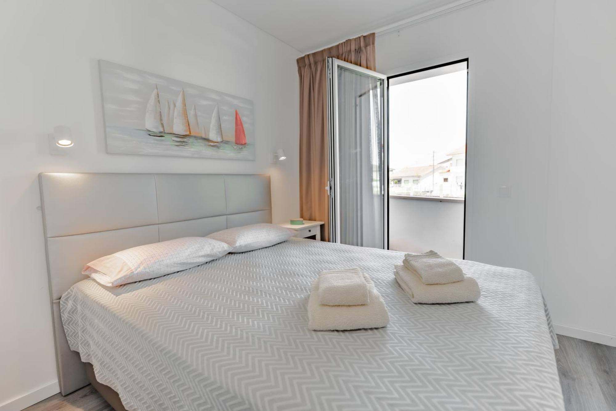 Casa Dos Terracos Apartamentos São Martinho do Porto Eksteriør bilde